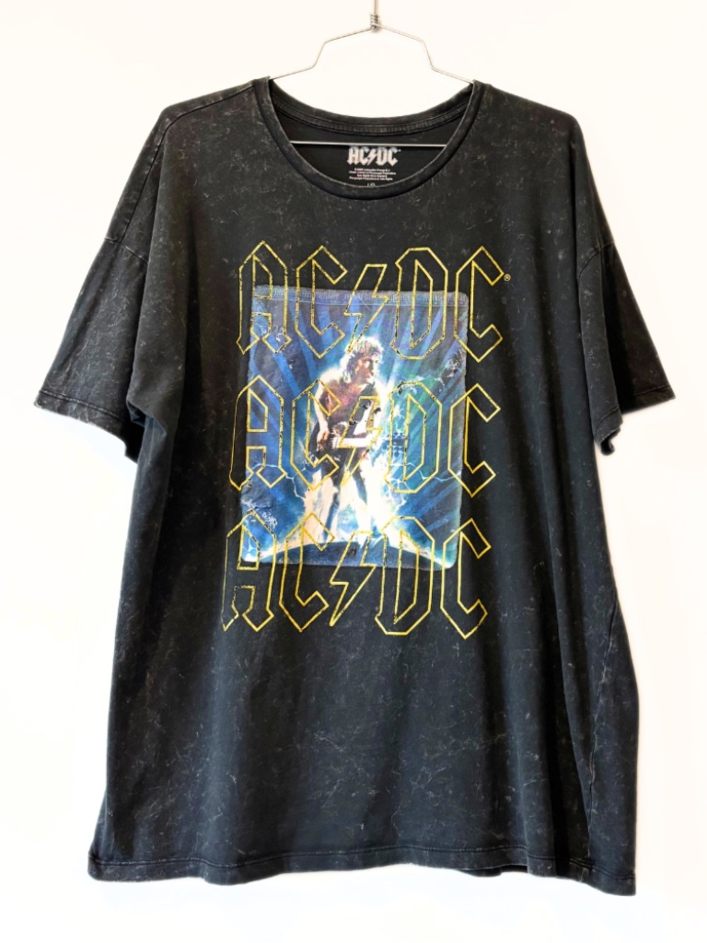 AC/DC Black Graphic Band T-Shirt Size L